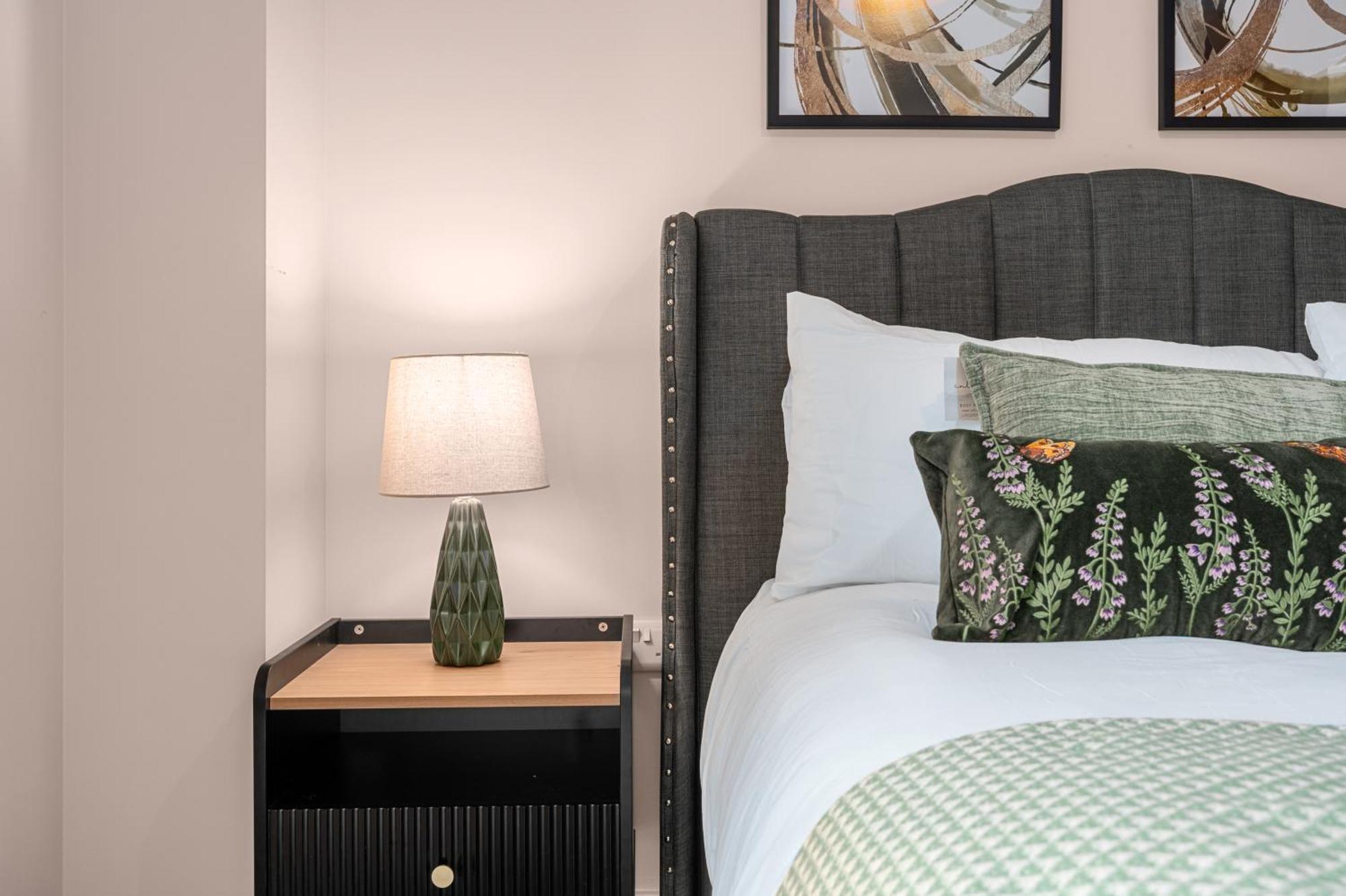 2 Bed Flat Manchester City Extérieur photo